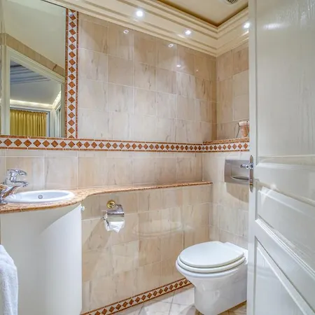 60sqm Croisette - Balcony With Sea View Apartment *